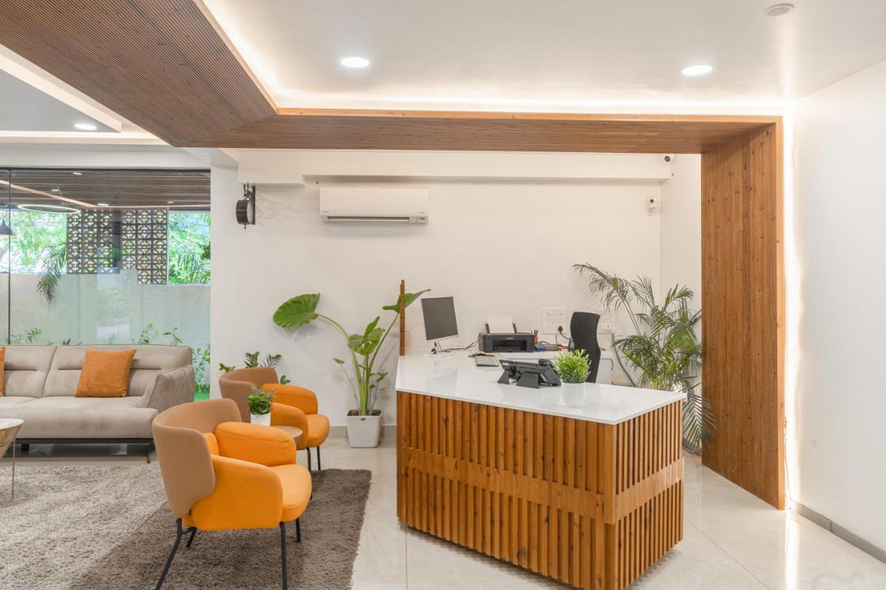 Hotel Akoya - Hitech 3*